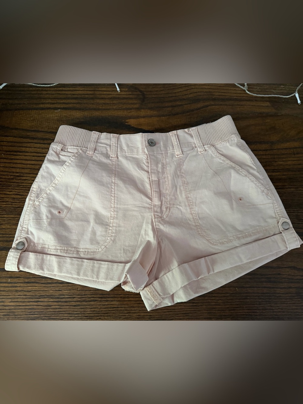 American Eagle Outfitters Light Peach Rolled Hem Shorts 0095
